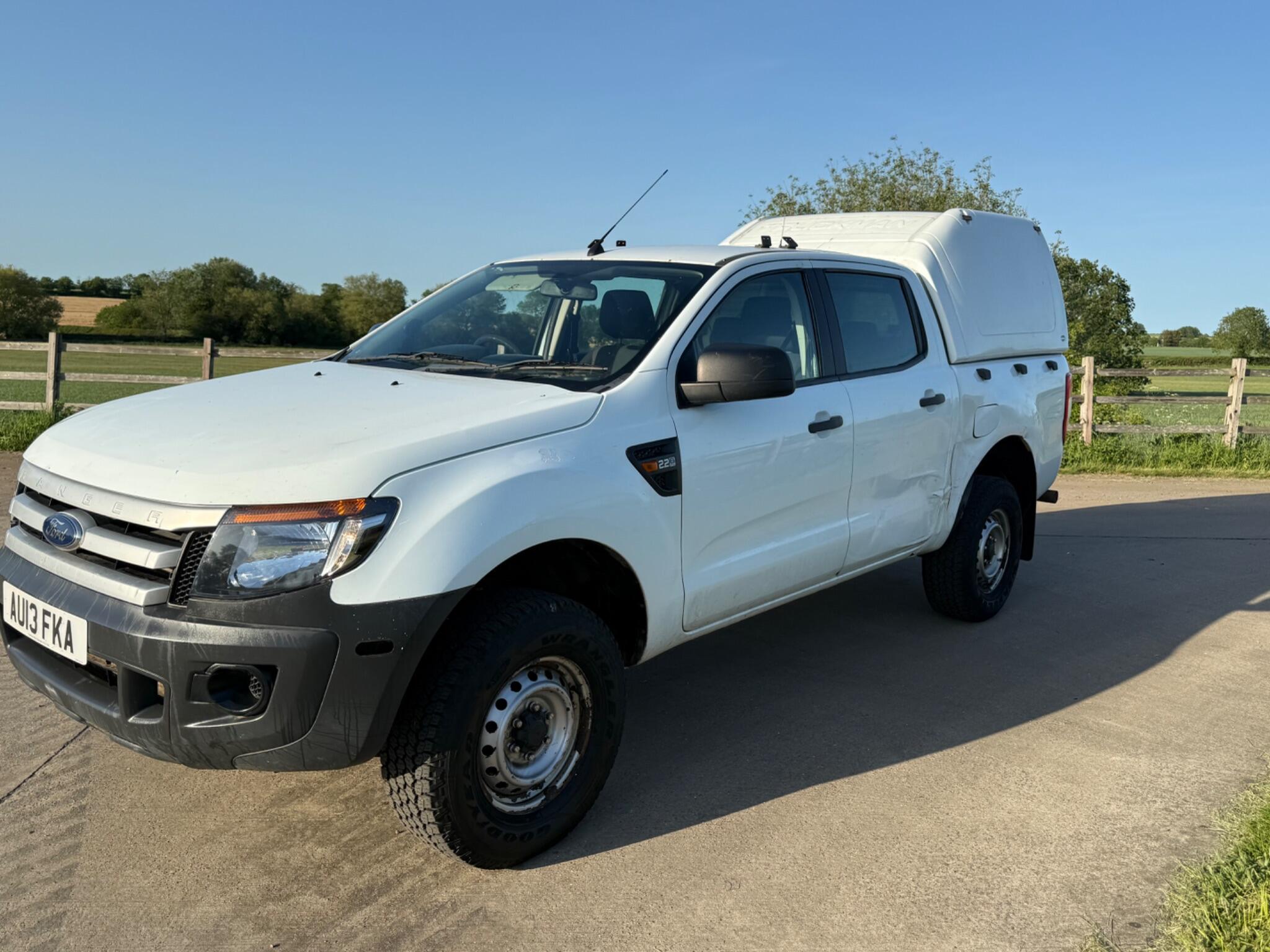 Ford Ranger 2.2 TDCi XL Super Cab Pickup 4WD Euro 5 4dr — photo 57 of 98